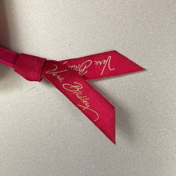 Vera Bradley Retired Very Berry Paisley Zip Around Wristlet Wallet - Picture 3 of 8